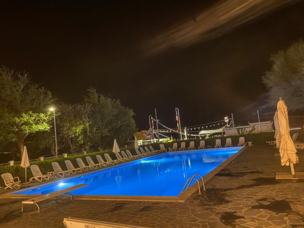 Residenza Villa Flores Bellaria-Igea Marina Zewnętrze zdjęcie